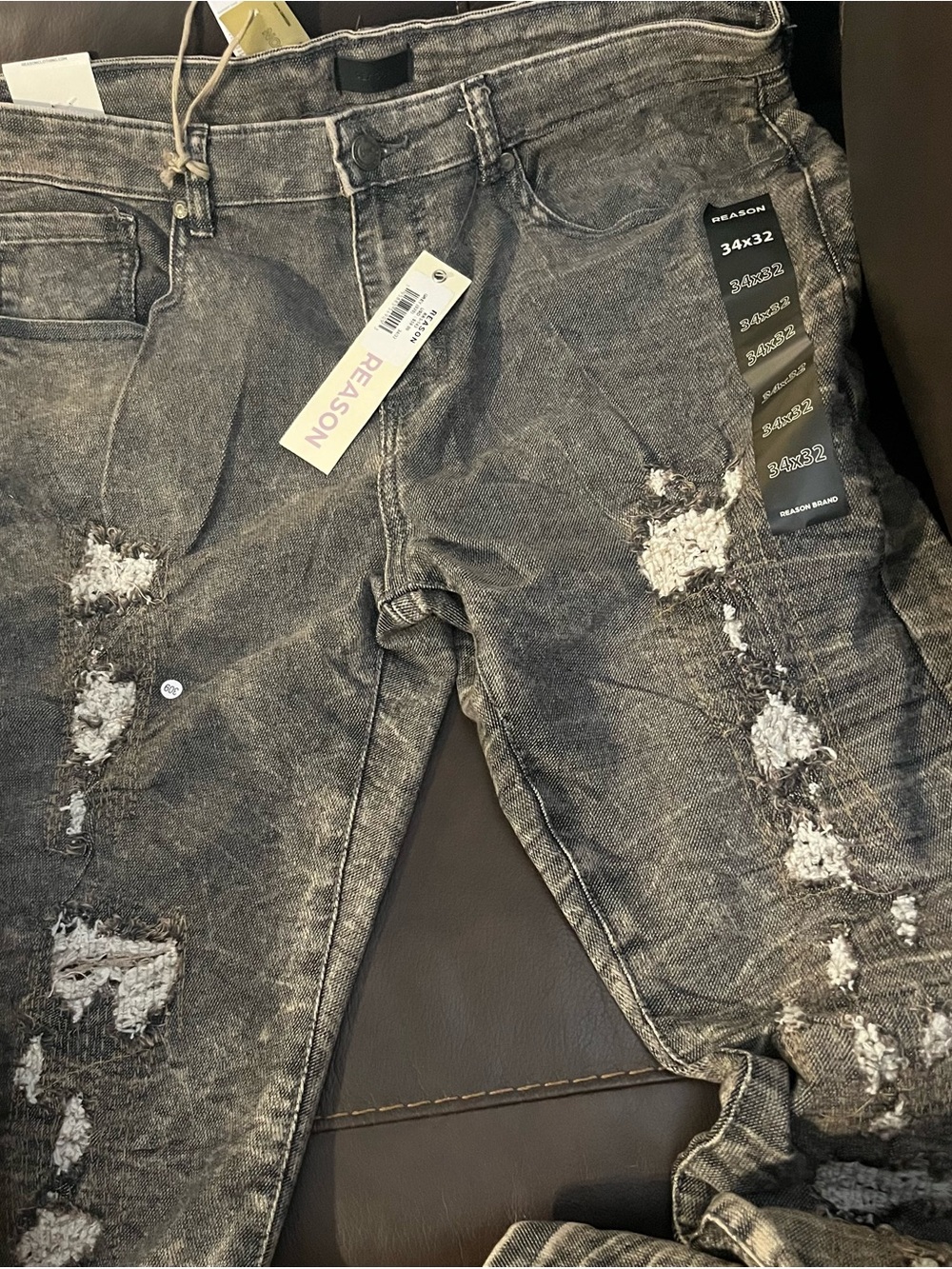 Reason Men's Distressed Skinny Jeans in Washed Black